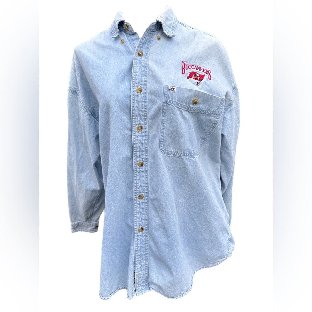 Tampa Bay Buccaneers Vintage Lee Sport Denim Button-Up Shirt L